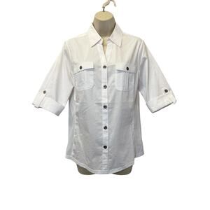 White Business Casual, Crisp and Comfortable. Button Up. Small with‎ stretch.